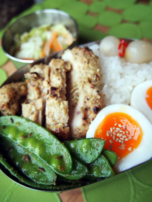 タンドリーチキン弁当