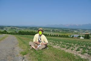 2012070379.jpg