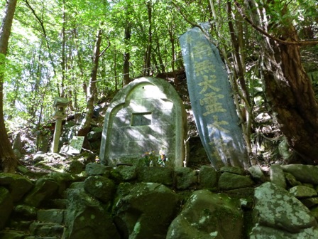 犬鳴山28