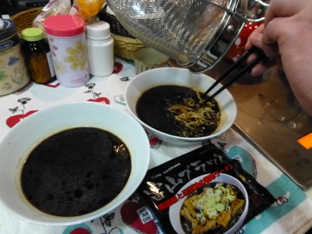 富山ブラックラーメン10