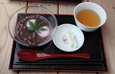 出雲大社勢溜前ぜんざい餅3