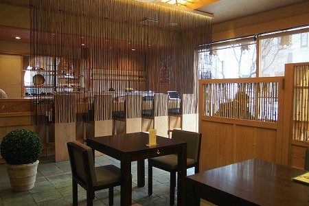 店内5