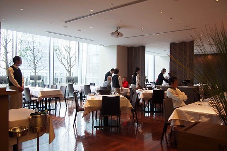 店内2