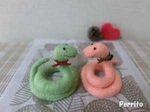 二匹のへび