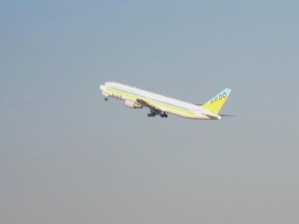 羽田空港 旅客機8-2〔フリー写真〕