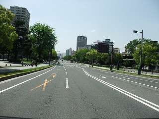 2011_0514平和大通りでの散歩0007.jpg