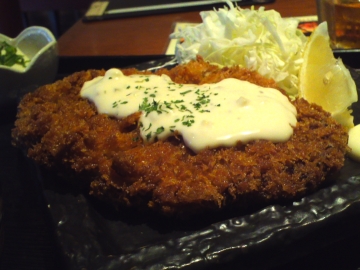 マグロメンチカツタルタルソース