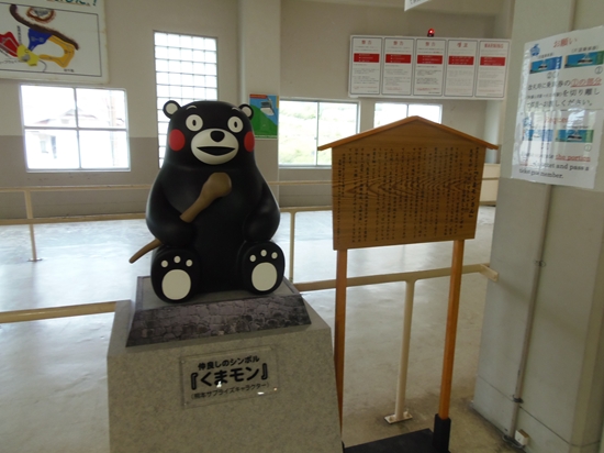 P8240566_R.jpg