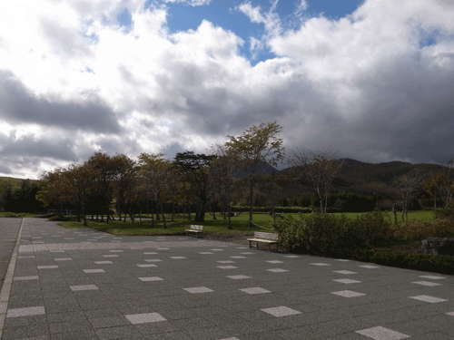 121024hiroba.gif