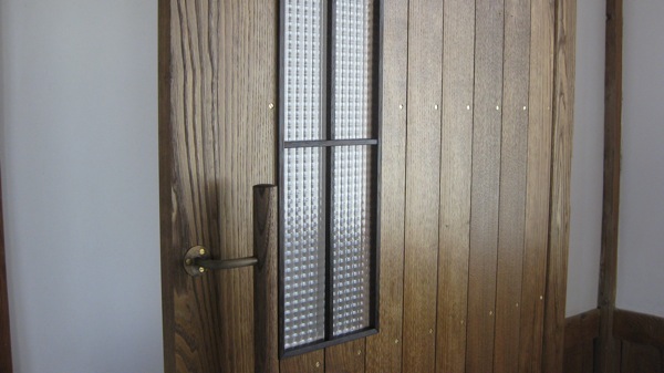doorfinish2.jpg