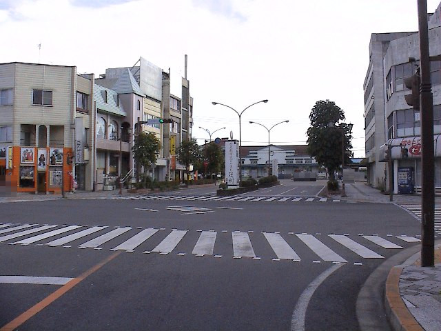 誘メNo.005-交差点全景01