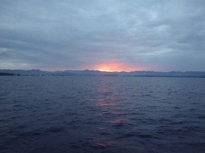 121048.jpg