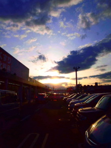 JACKPOT DAYS!! -poetrical rock n'roll and beat gallery--明け方 パーキング.jpg