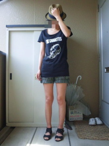 JACKPOT DAYS!! -poetrical rock n'roll and beat gallery--THE CIGARETTES Tシャツ.jpg