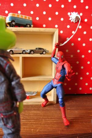 スパイダーマン
