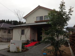 201212211