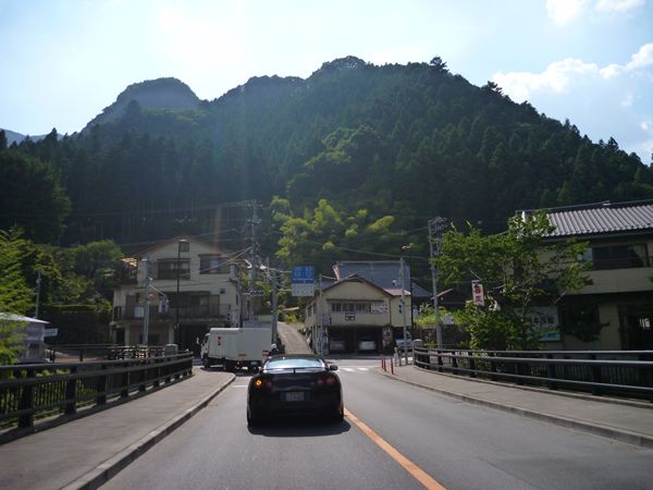 P1040763_R.jpg