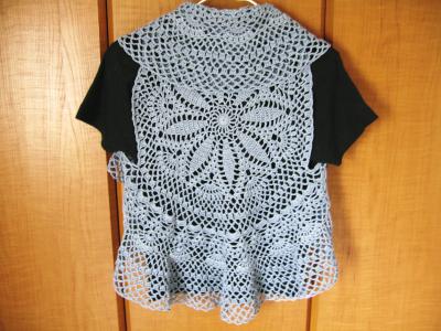円形のレーシーベスト★完成