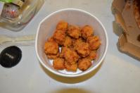 達美樂(domino)ピザの大阪焼ピザセットのサイコロチキン