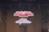 2012ヒーローショーの司会は胡蝶姐姐