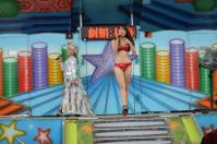 婚約式のおねいさんビキニその2キター