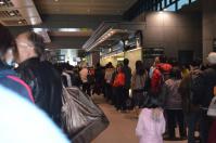 台中駅で切符購入は長蛇の列1209