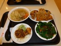 天母SOGOフードコートの鼎邊銼排骨魯肉飯セット