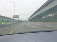 台北は小雨模様1226