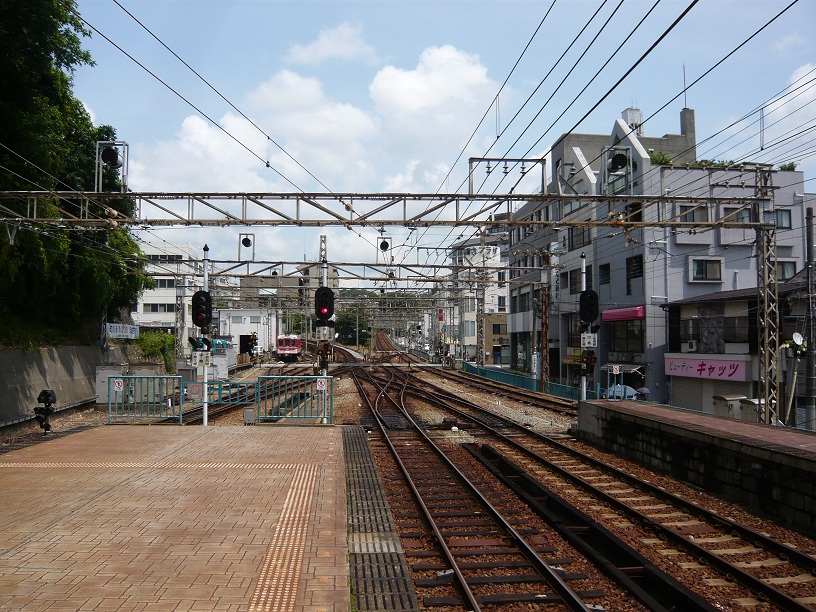 粟生と三田の分岐路