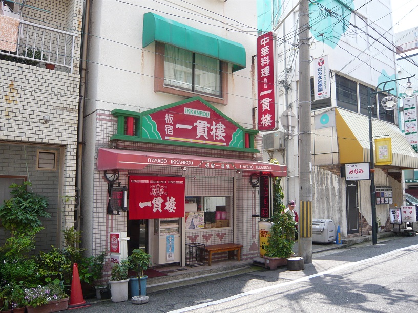 店頭ー左側
