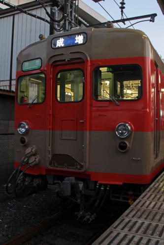 26721125-9