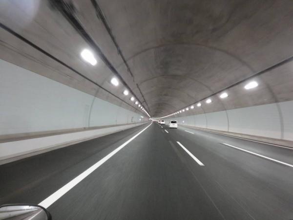 新東名0105