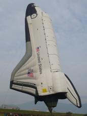 スペースシャトルまでもが