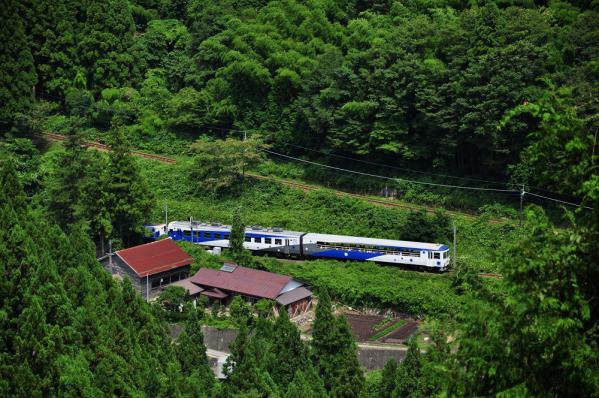 2012年8月24日 JR西日本木次線 八川~出雲坂根 12系スハフ13-801+スハフ12-801+DE15-2558