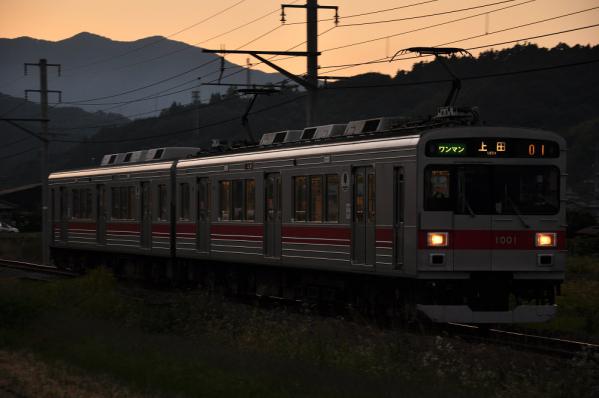 2012年10月9日 上田電鉄別所線 八木沢~舞田 1000系1001F