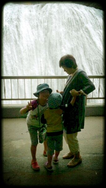 fc2blog_2012062317503241f.jpg