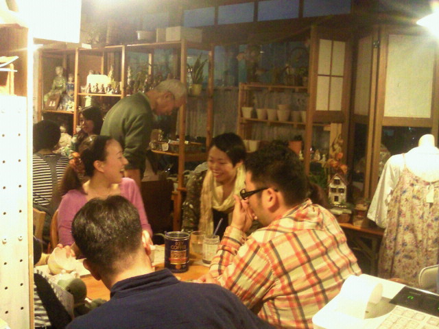 2012100421300001.jpg