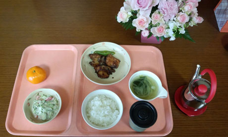 お昼ご飯