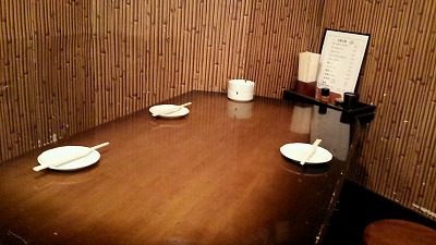 かわち屋テーブル