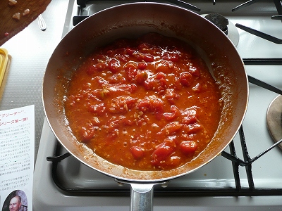 トマトをさらにさらに炒める