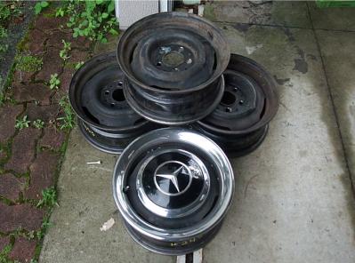 1084000002_3.jpg