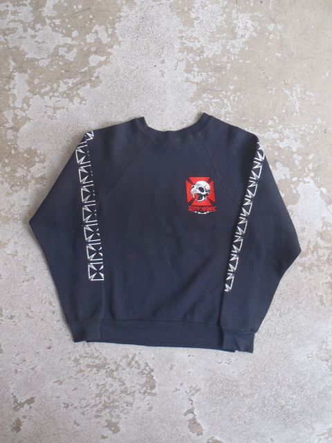 powellsweater7.jpg