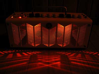 YAMAHA-THR10-16.jpg