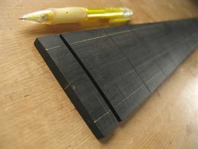 bassguitar-finger-1.jpg