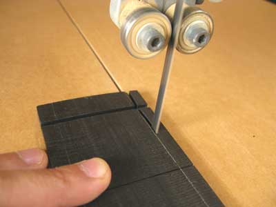 bassguitar-finger-2.jpg