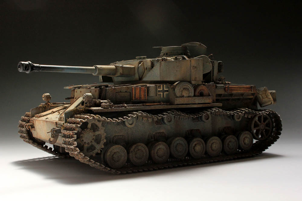 Amazon | フリウルモデル 1/35 金属製可動履帯シリーズ 3号/4号