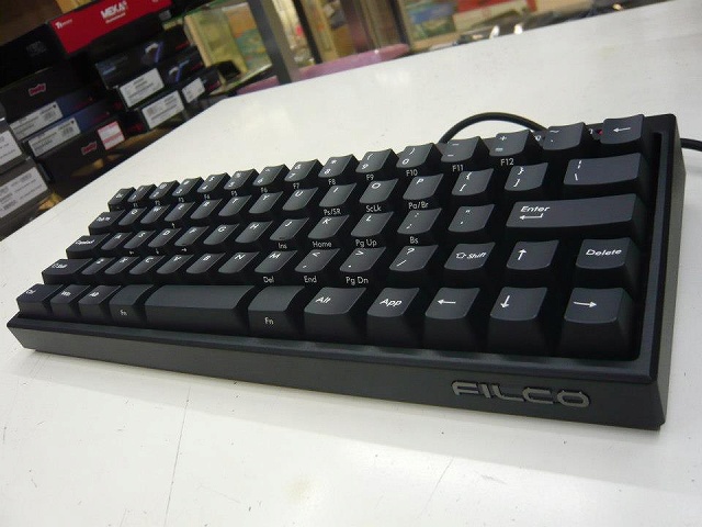 RedSwitch_Keyboard_02.jpg