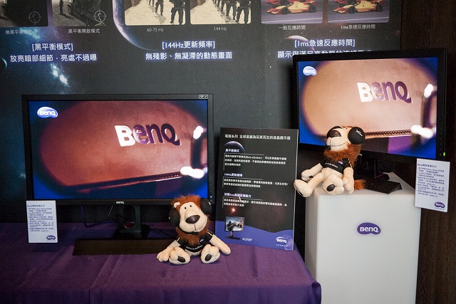 XL2420T_144Hz_01.jpg