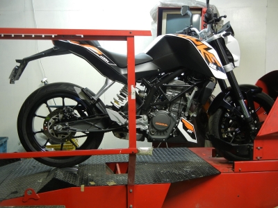 KTM 125DUKE (4)