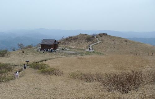三瓶山 025-001